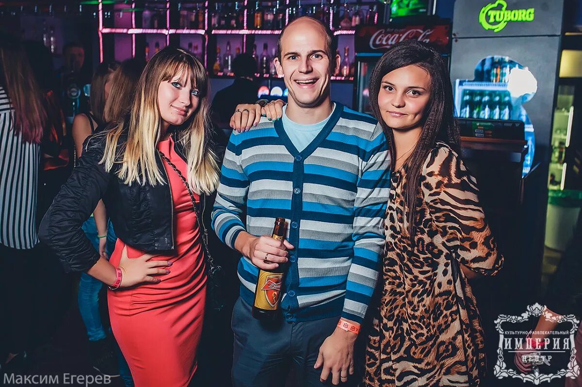 Dj пятница. Ritmo de la noche чебоксары. диджей пятница. Dj пятница. Dj пятница.