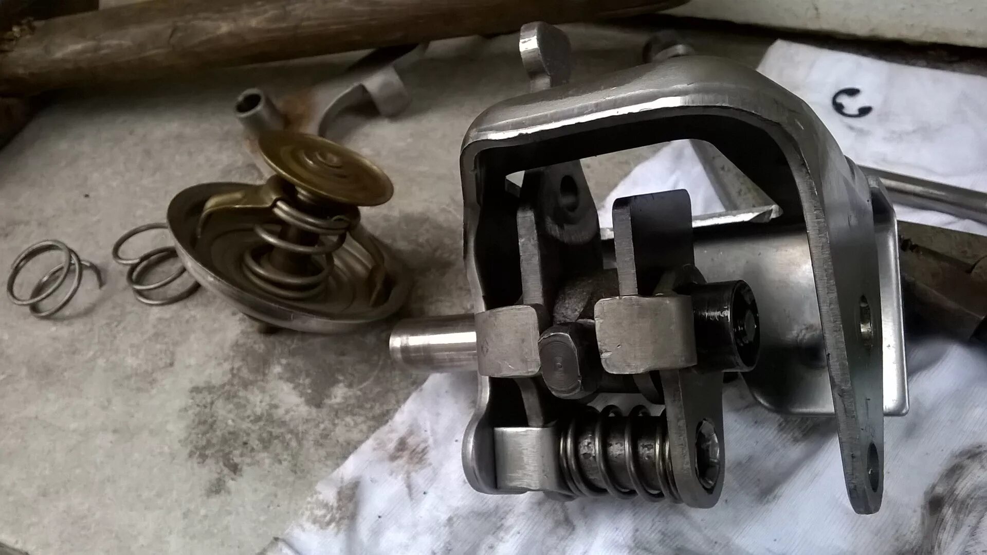 Механизм выбора передач 2108. Механизм переключения передач 2108. Пружина выбора передач 2109. Механизм выбора передач 2109. Механизм выбора передач ваз 2115.