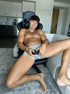 Tayo Ricci's Feet.