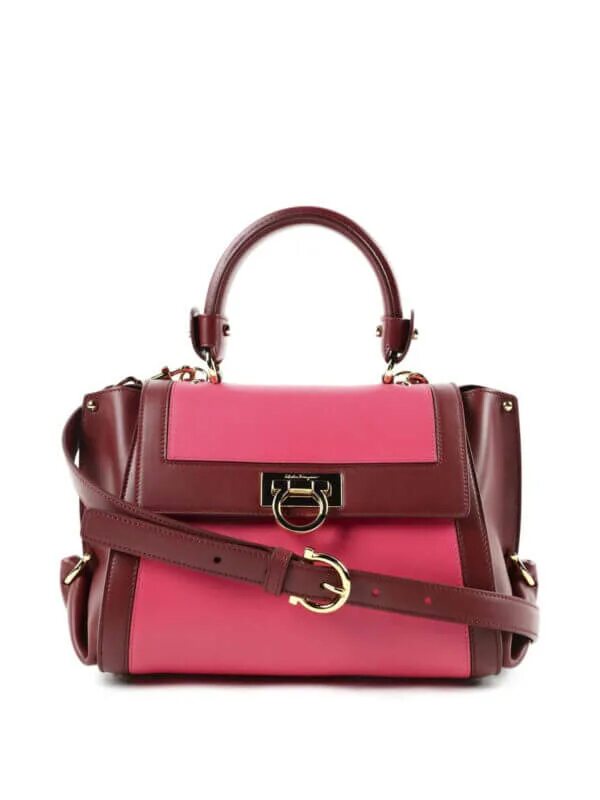 Рынок южные ворота в москве. Южные ворота сумки. Южные ворота сумки. Сумки из италии южные ворота последнее. Сумки женские на авито в москве.