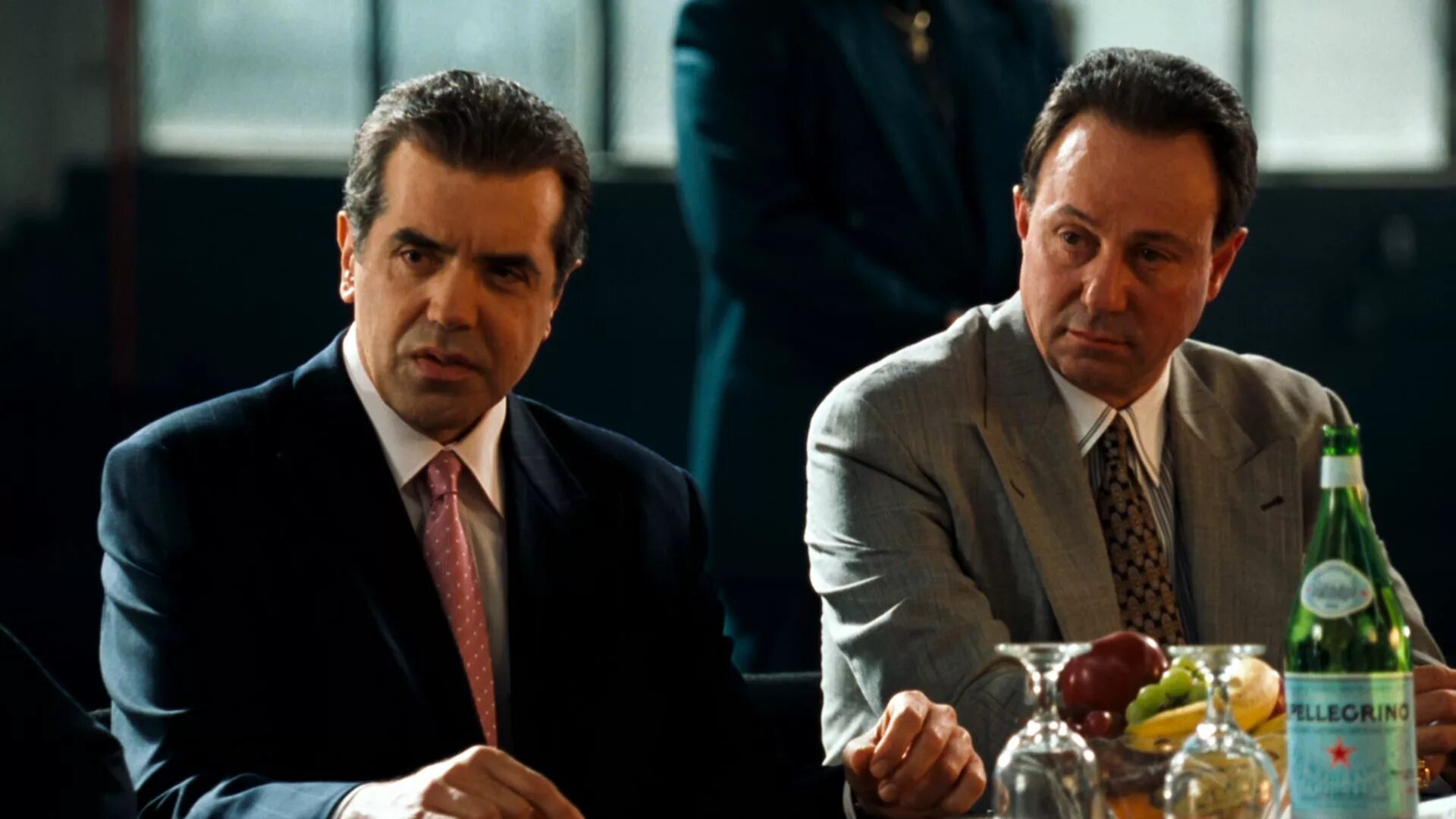 роберт де ниро анализируй это. анализируй это фильм 1999. персонажи фильма анализируй это. анализируй это приложение. Hj,thn lt ybhj abkmv 2002 анализирой.