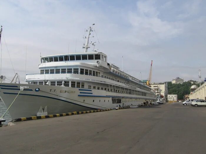 Г. Г. Теплоход т г шевченко. Теплоход шевченко. Теплоход шевченко.