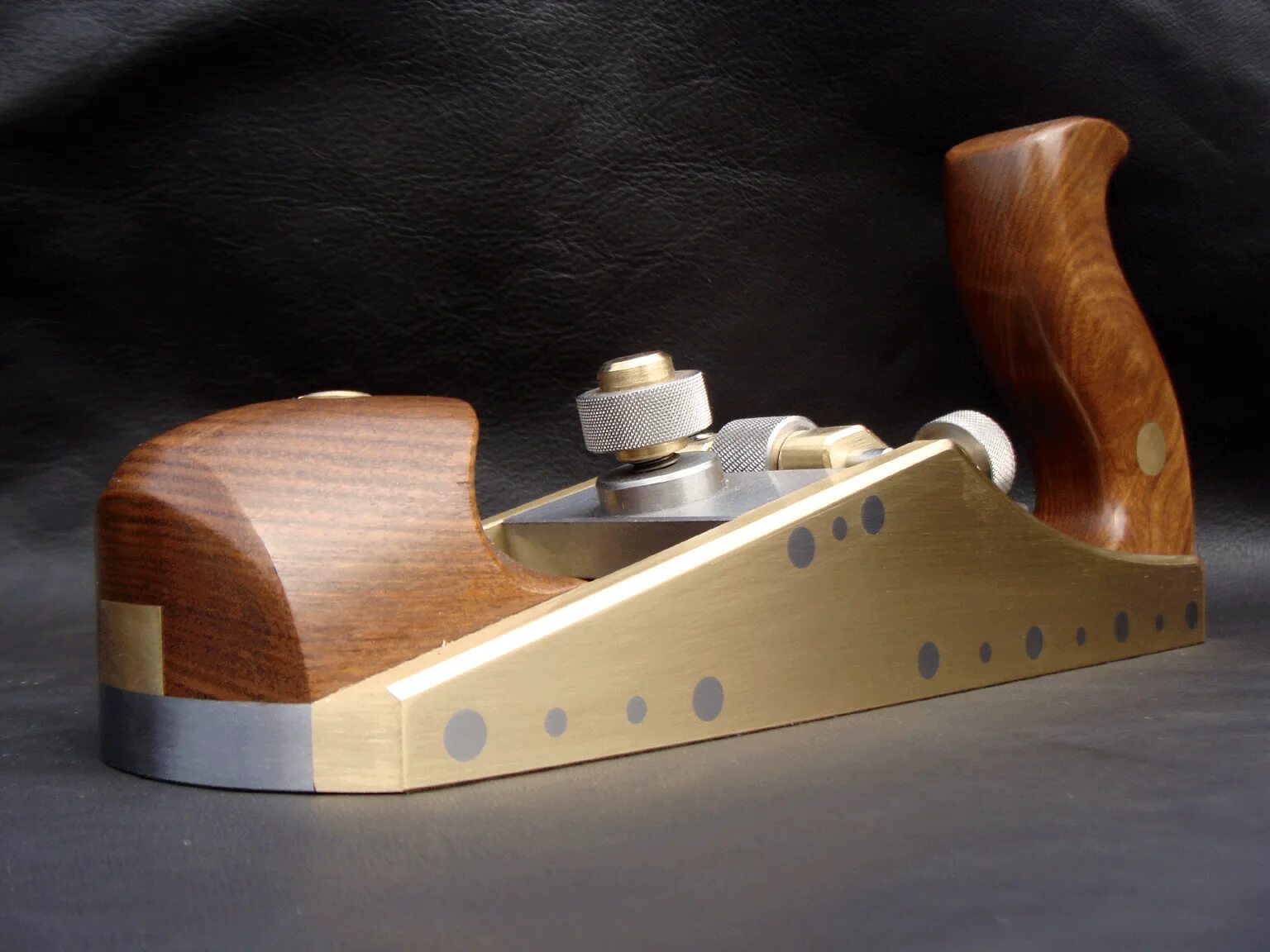 Рубанок luban. Рубанок сканворд. Eastman рубанок. Рубанок сканворд. Инструмент для чистового строгания.