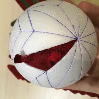 Новогодняя игрушка мяч своими руками