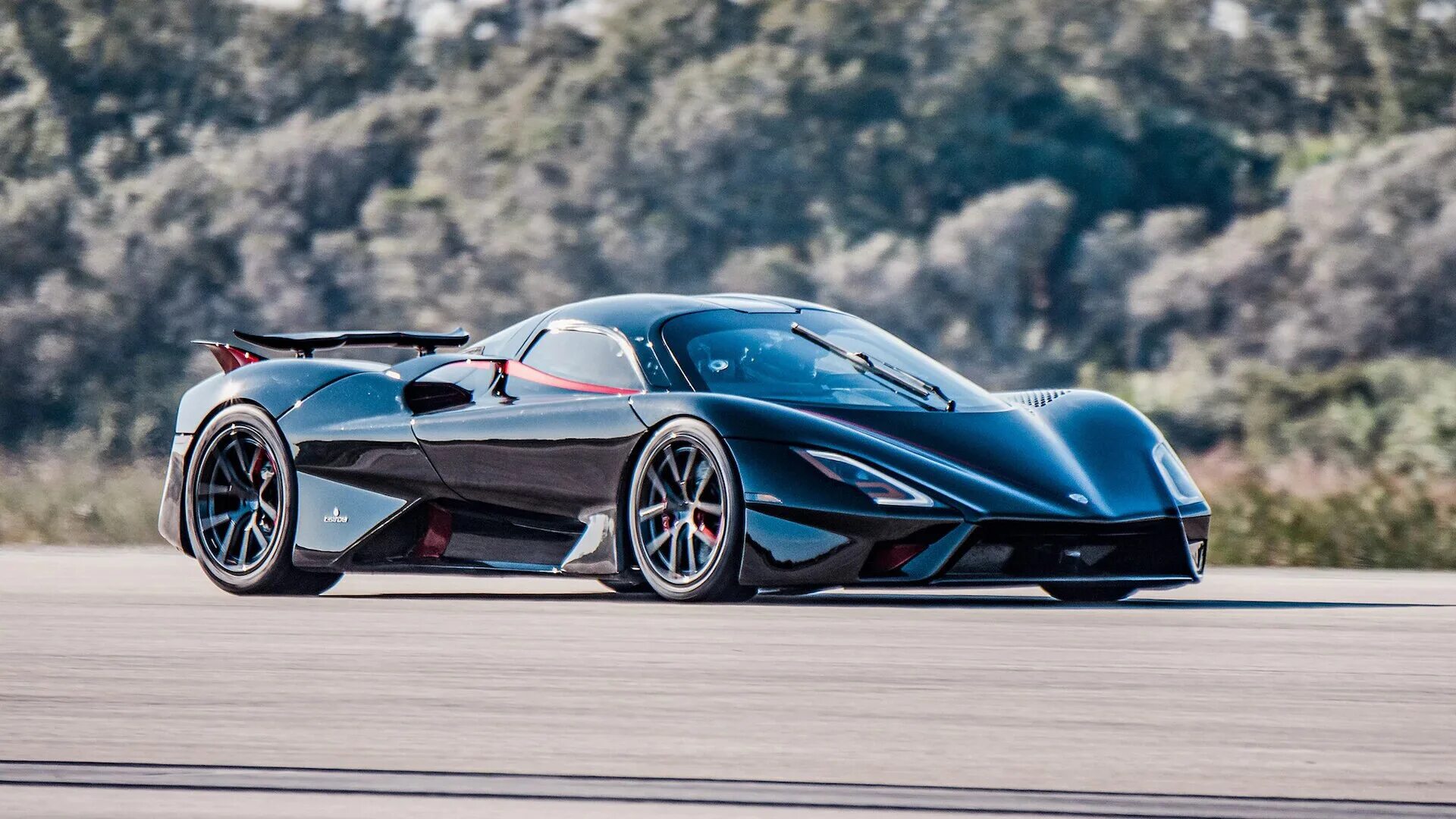 Koenigsegg Agera RS технически все еще (проверено) самый быстрый автомобиль в ми