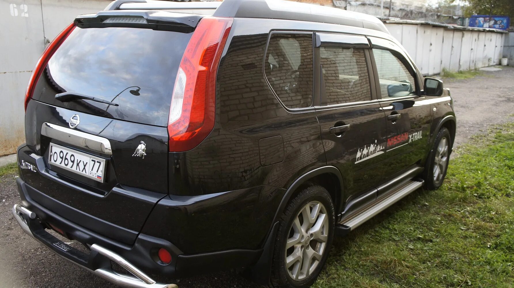 авторазбор х трейл т31. ниссан х-трейл т31 2. наклейка компас на ниссан х-трейл т31. дневные ходовые огни на ниссан х-трейл т31. битый trail t31.