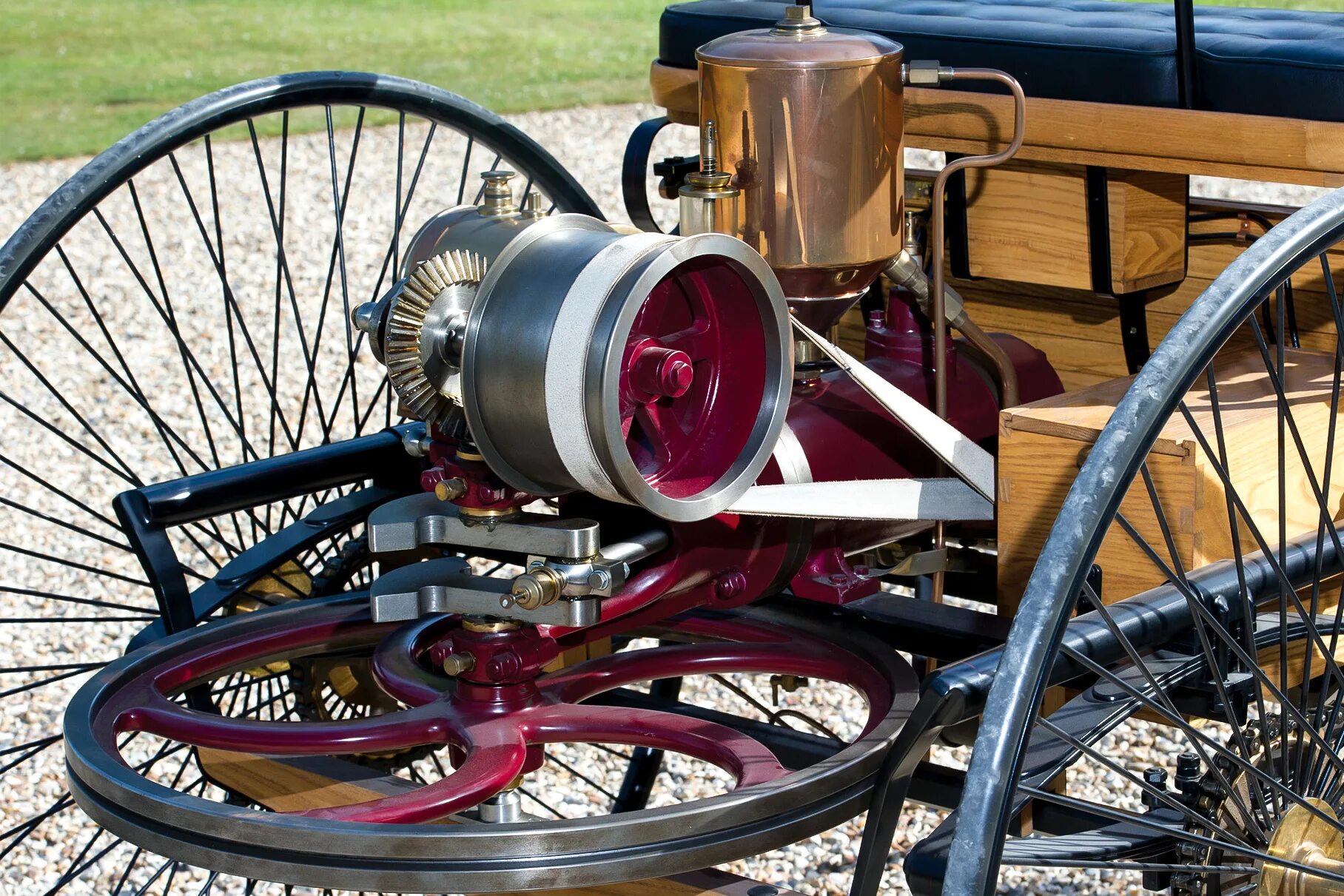 Первый автомобиль бенца. Benz Patent-Motorwagen 1886 двигатель.