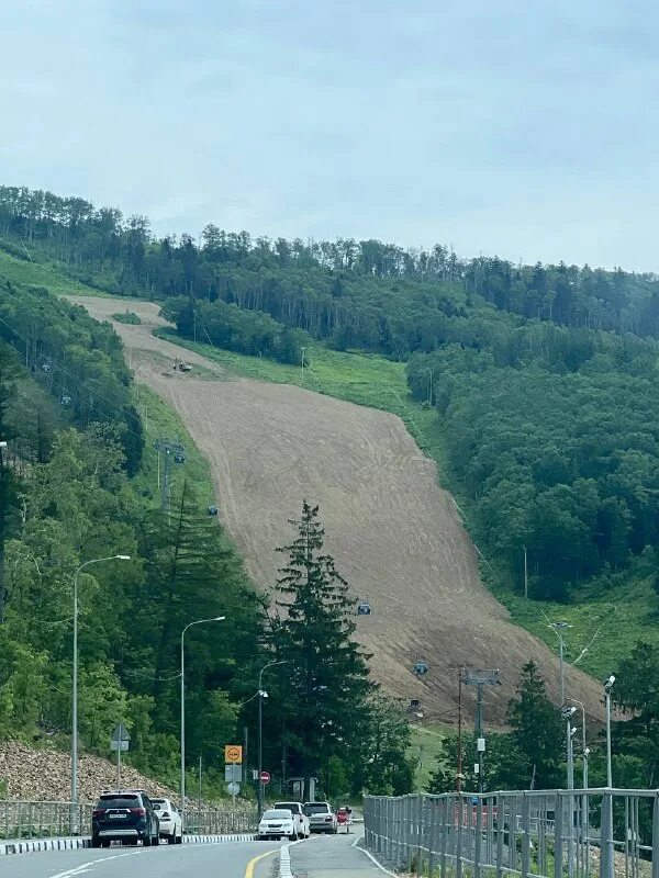 Лавина прокат южно сахалинск. Лавина прокат южно сахалинск. Логотип на одежду сахалин. Лавина южно сахалинск. Снежная лавина в сахалинской области.