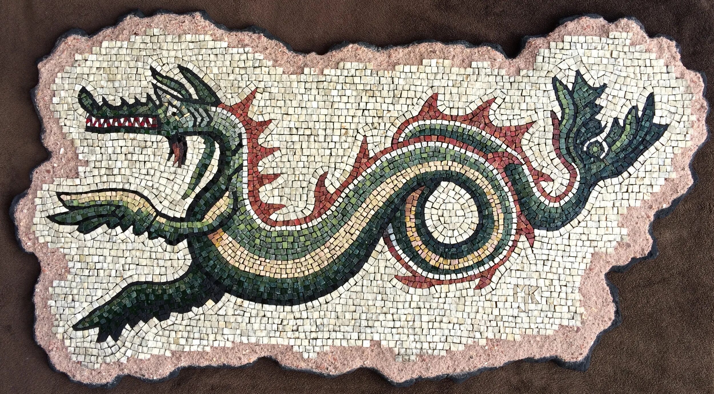 Мозаик драгон. Дракон из мозаики. Античные мозаики дракон.