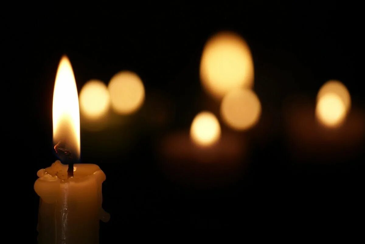 Траур соболезнования. Свеча скорби. Траурная свеча. Свеча памяти. Скорбная свеча.