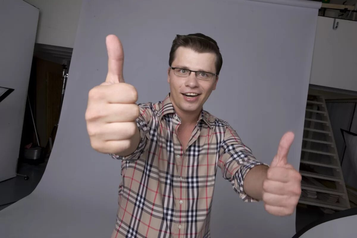 гарик бульдог харламов. гарик харламов камеди 2023. гарик харламов фото. гарик харламов. гарик бульдог харламов.