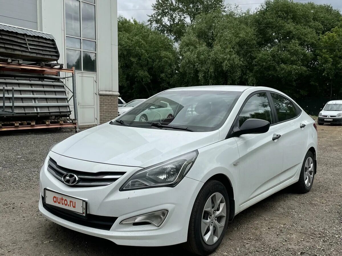 Hyundai solaris 2016. Машина хендай солярис 2016. Hyundai solaris 2016. Солярис 2016 года рестайлинг фото. Хендай 12 года.