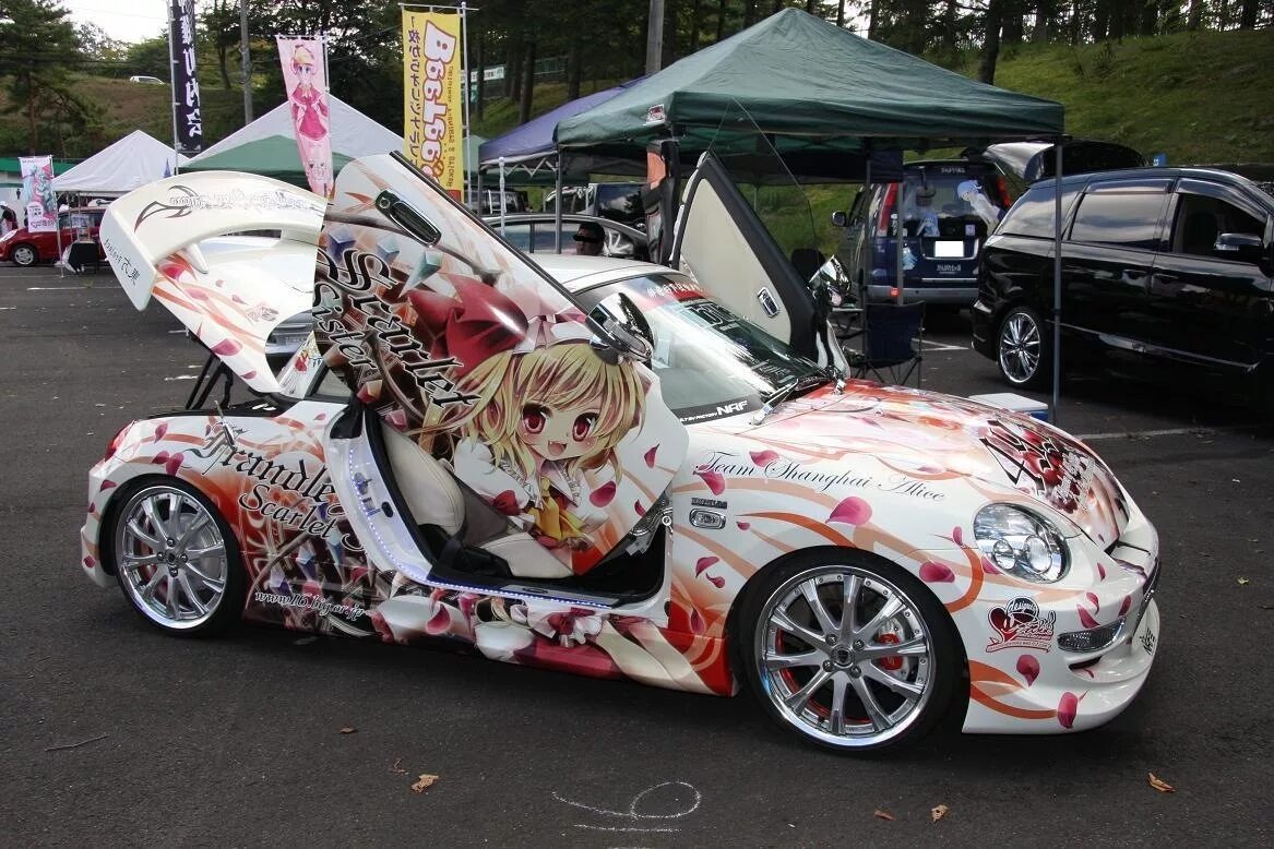 Anime car Weird cars, Girly car, Car painting