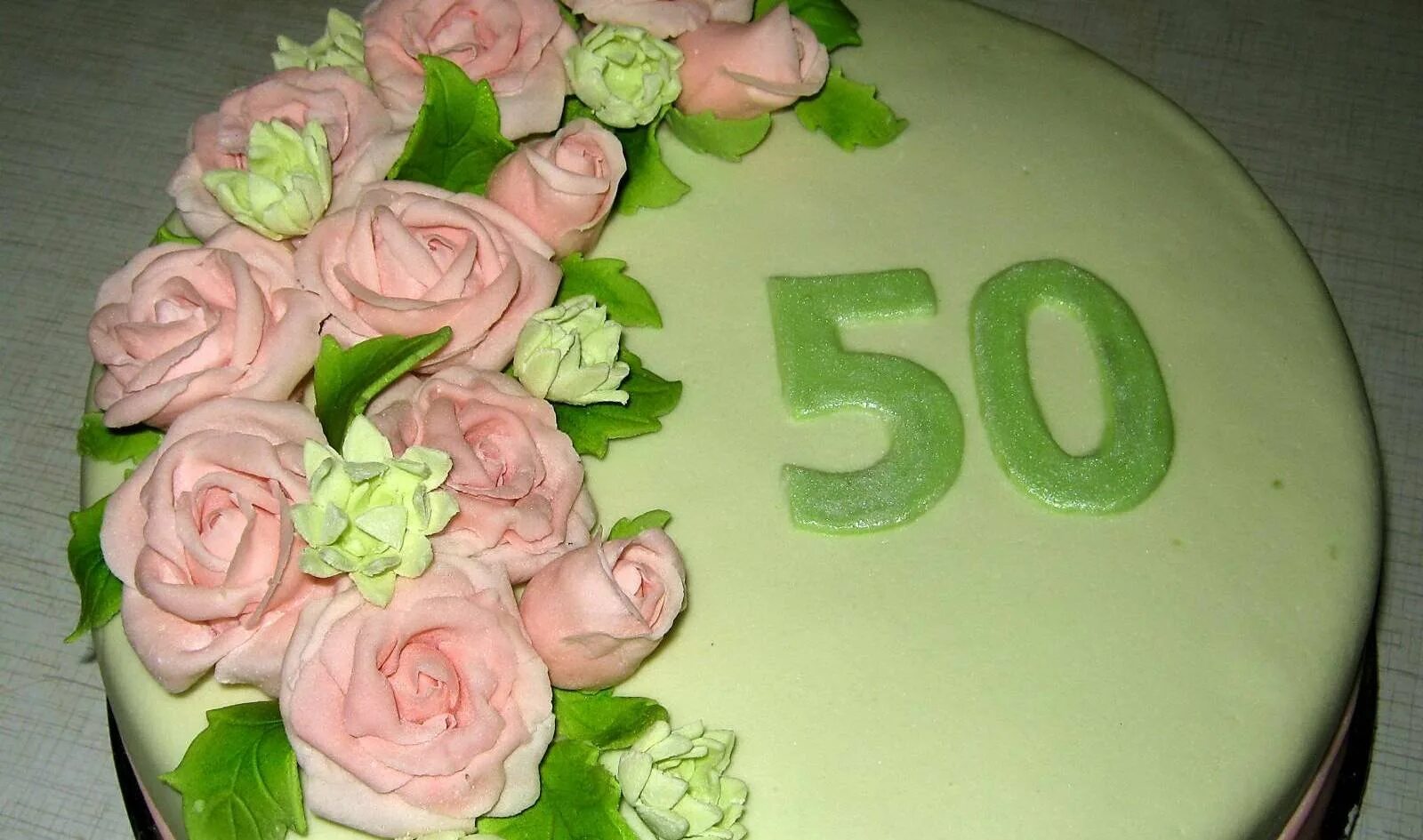 Как сделать красивый юбилей. Торт на 50 лет. торт на юбилей 50 лет. украшение торта на 50 лет женщине. торт на 55 лет.
