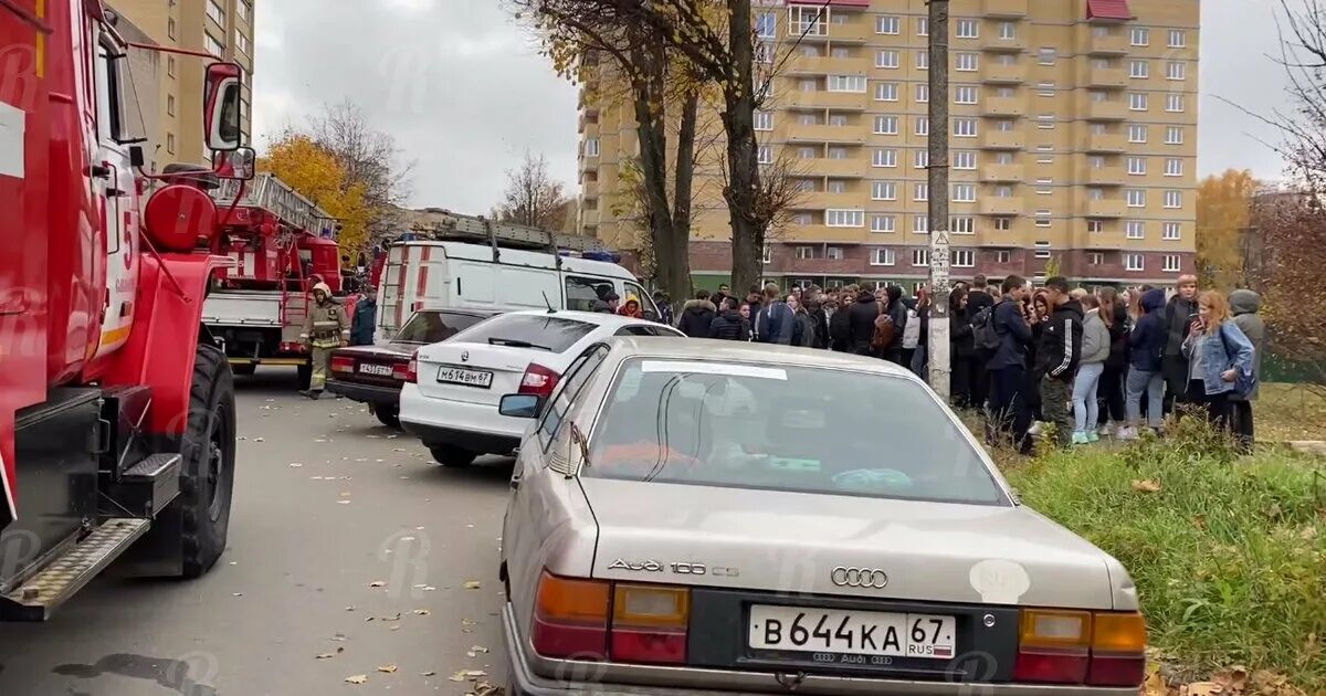 Теракт в смоленске. Террористический акт в Смоленске. Оцепили Коммунистическая в Смоленске.