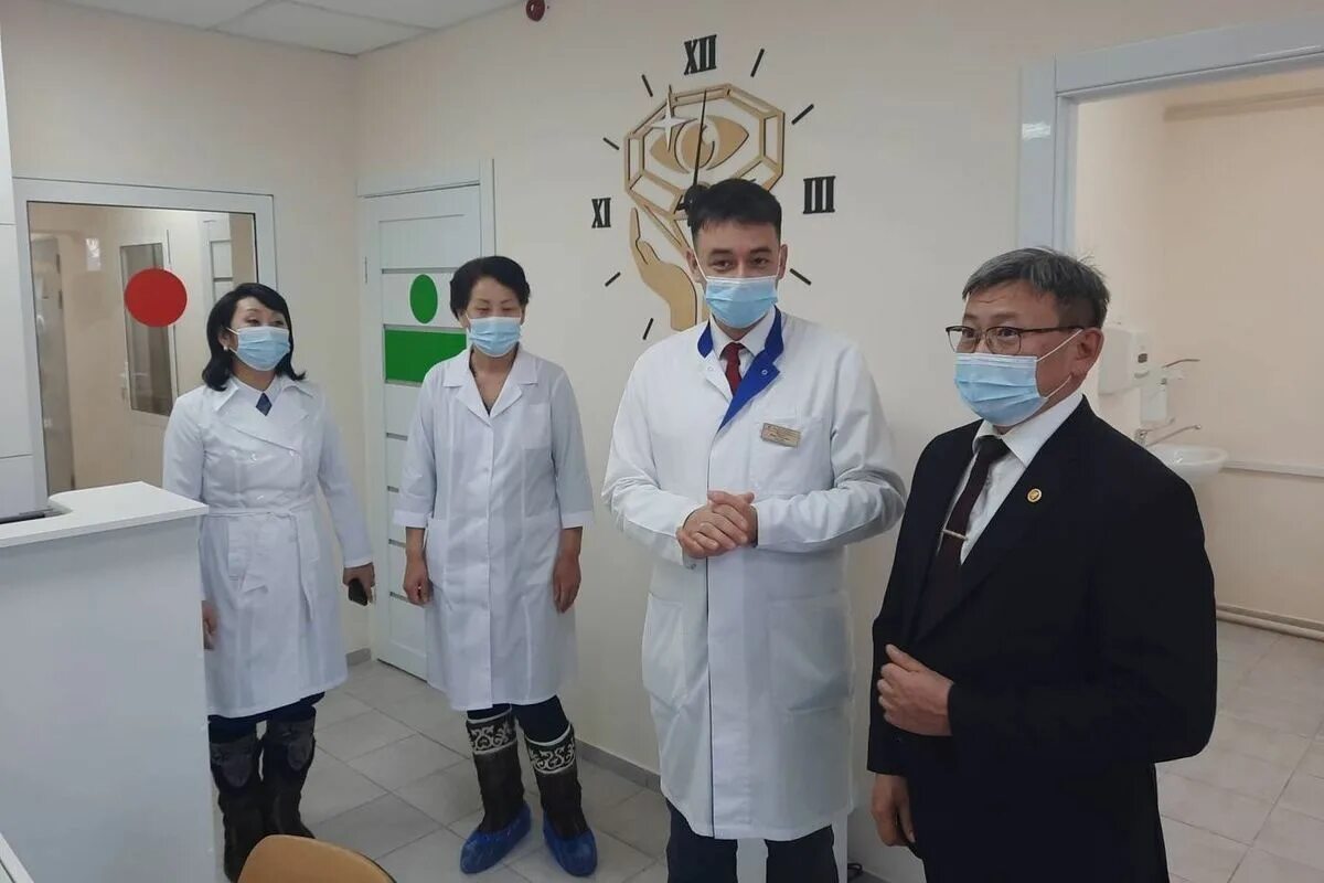 Первая помощь в офтальмологии. Травмпункт офтальмологический. Нейроофтальмология. Скорая офтальмологическая помощь. Детская областная стоматологическая поликлиника.