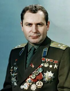 Космонавт номер два