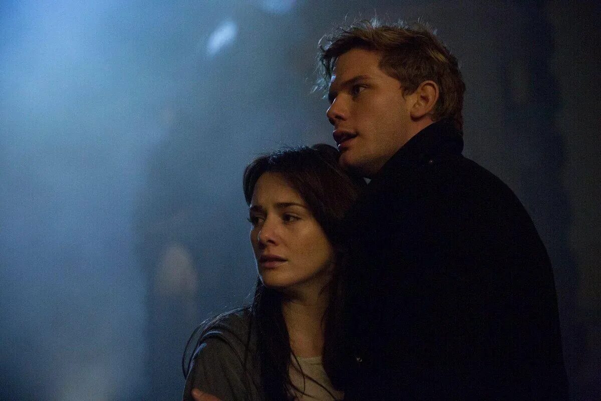 Фильм падшие 2. Падшие фильм 2016. Падшие /fallen(2016). Падшие 2024 дата выхода. Падшие фильм 2016.