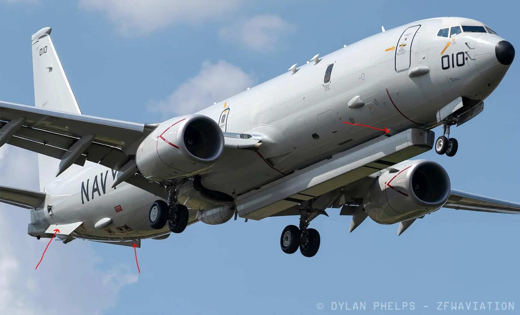 Посейдон сша. Боинг Посейдон p8. Самолёт Посейдон p8. P-8a Poseidon самолет. Самолет разведчик p-8.