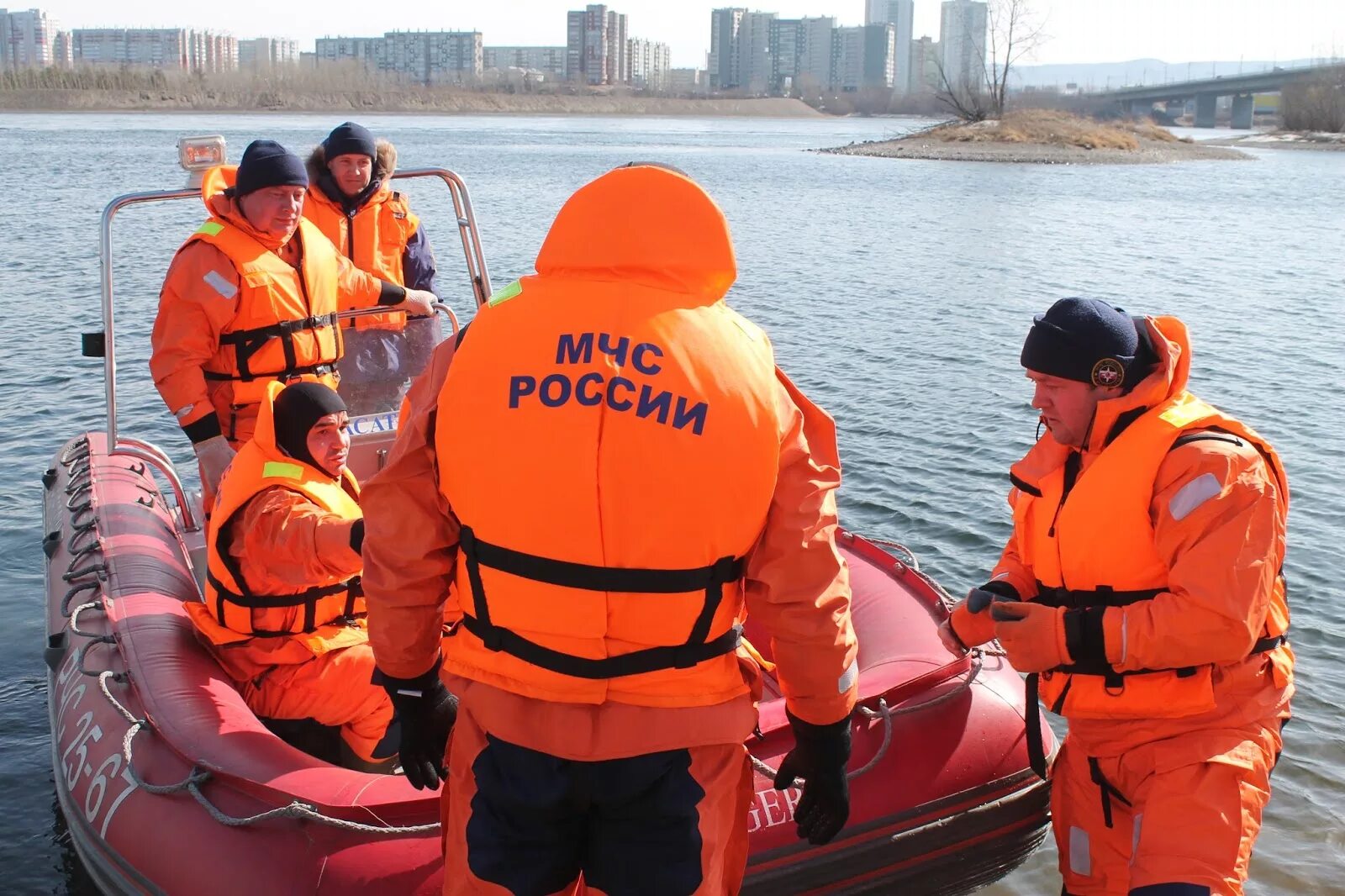 Работа в спасательной службе