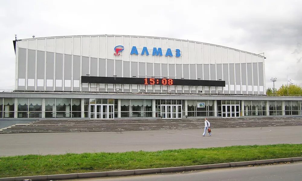 Ледовый дворец алмаз череповец. Дворец спорта алмаз череповец. Ледовая арена алмаз череповец. Фок алмаз череповец. Спортивно концертный зал алмаз череповец.