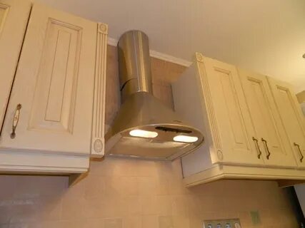 Установка вытяжки кухни отводом вентиляцию