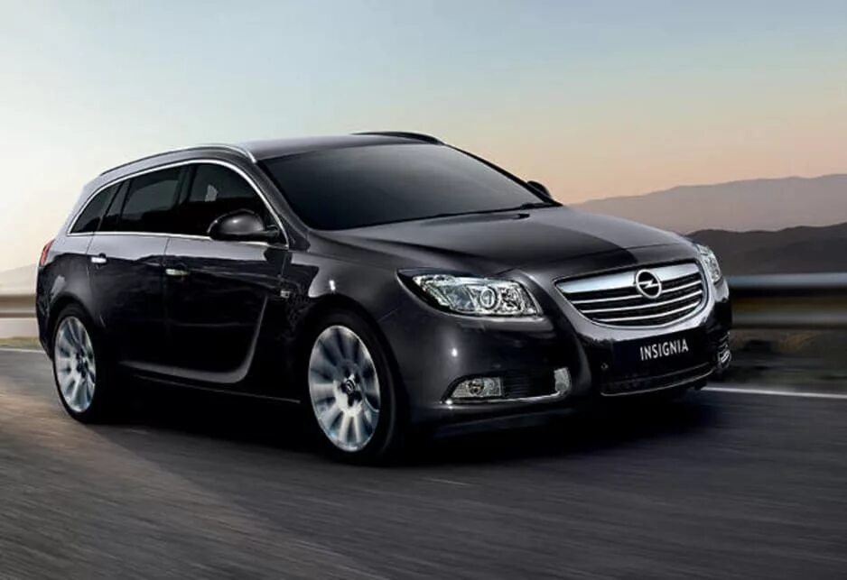 Opel insignia дизель. Opel Insignia 2012. Opel Insignia 2012 универсал. Opel Insignia 2011. Опель Инсигния универсал 2011.