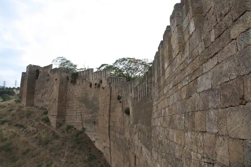 Длинные стены афины пирей. Афины стены. Стены пирея. Афинский акрополь греция афины. Акрополь г.