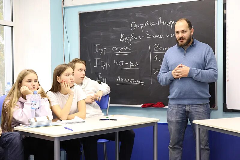 Частная школа на трамвайном проспекте. Школа взмах отзывы. Школа взмах на трамвайном санкт петербург. Школа взмах санкт-петербург север. Взмах частная школа спб озерки.