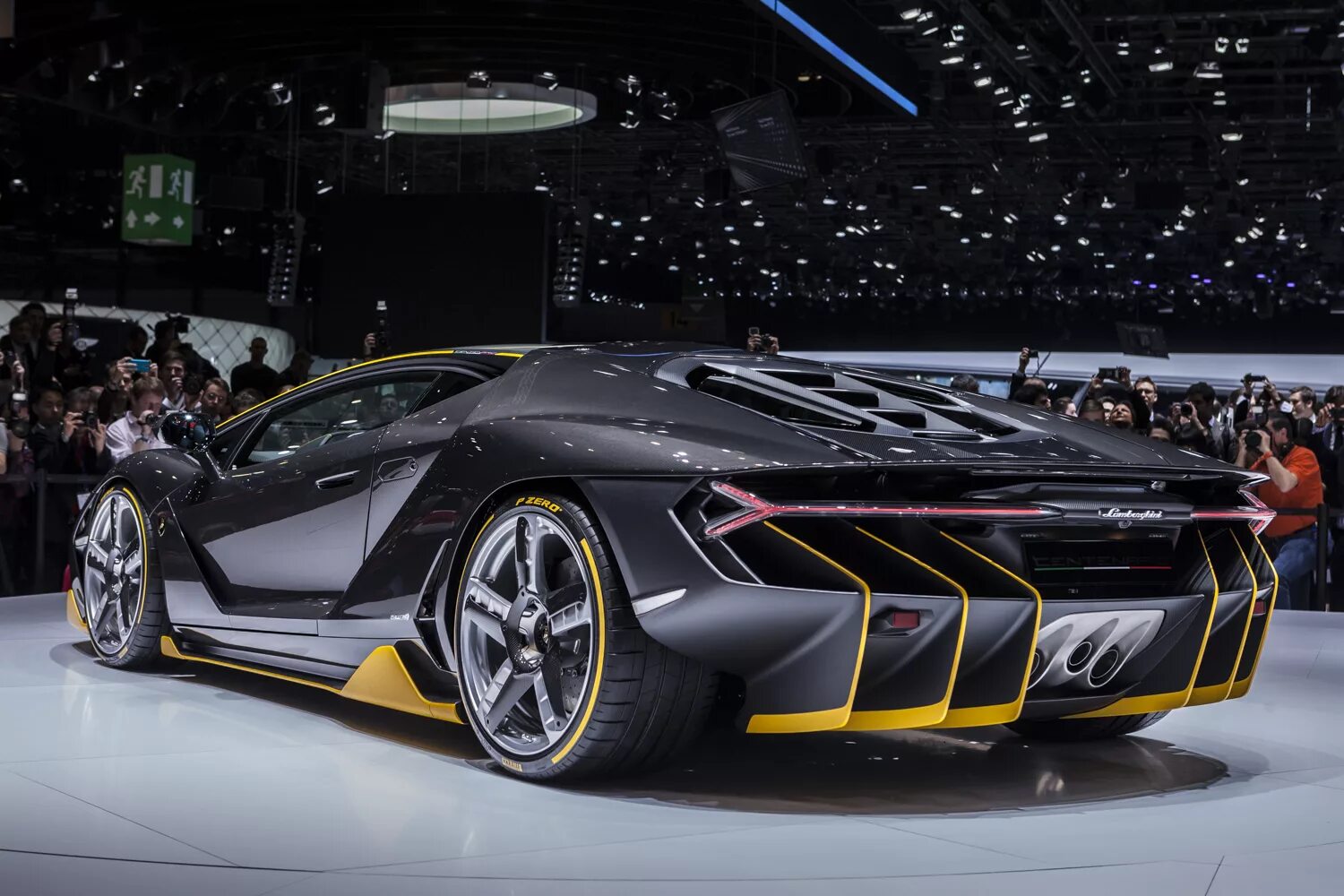 Ламборгини кентынарео. Ламбаргини чентынарио. Ламбаргини чентынарио. Ламбаргини чентэнарио. Ламборгини сентенарио.