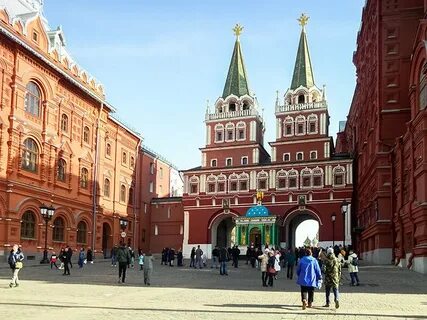 Кто создал красную площадь в москве