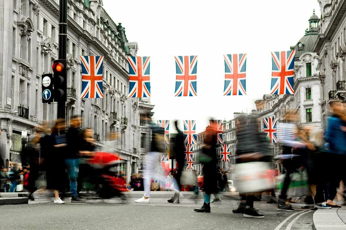 Торговля Великобритании. Великобритания экономика 21 века. Уровень жизни в Великобритании. Лондон экономика.