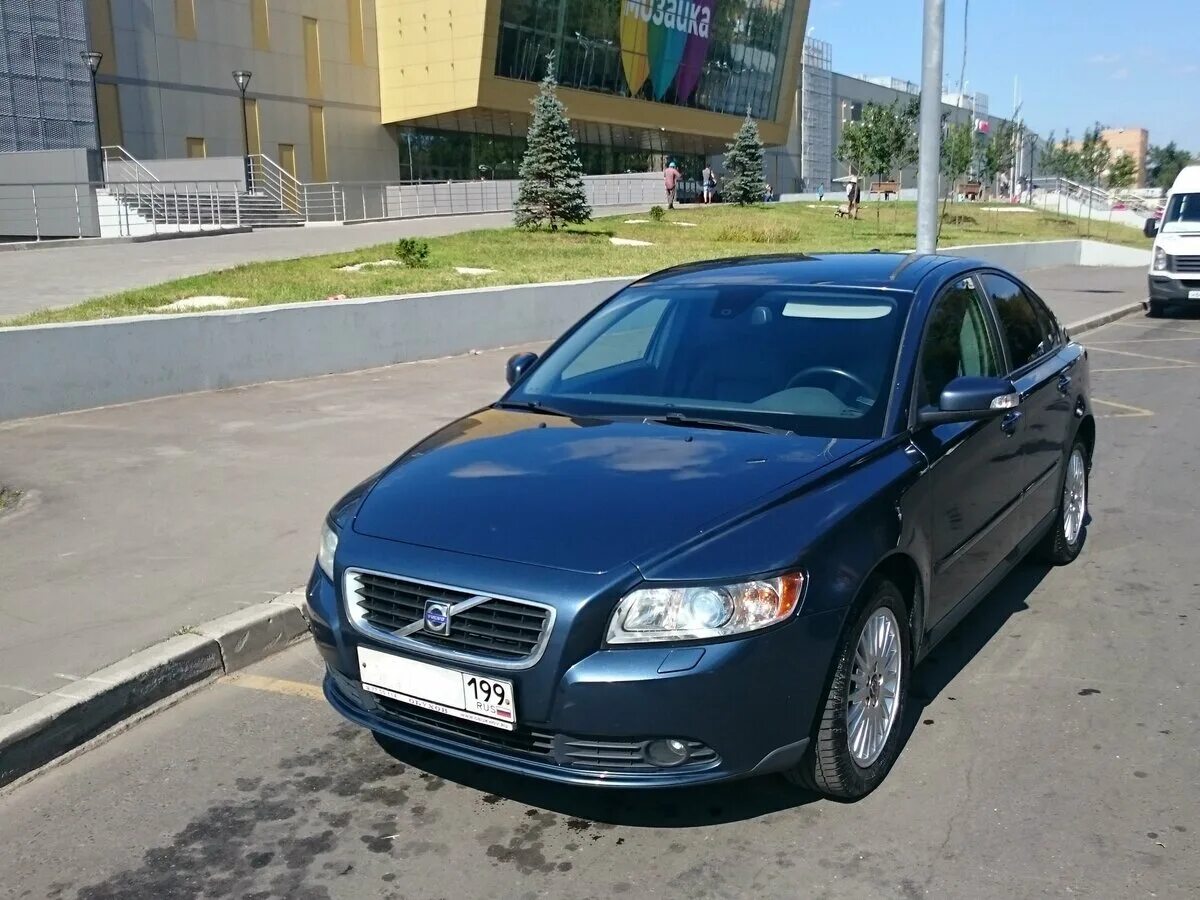 Volvo XC90 (2G) 2.0 дизельный 2016 //R BURSTING BLUE на DRIVE2