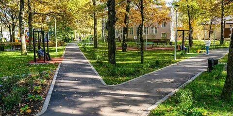 Скверы парки рядом