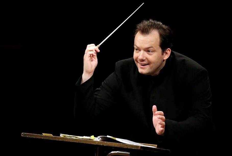 Гергиев спиваков башмет. Риккардо мути. Сесар альварес дирижер. Сколько зарабатывает дирижер. Андрис нельсонс дирижер.