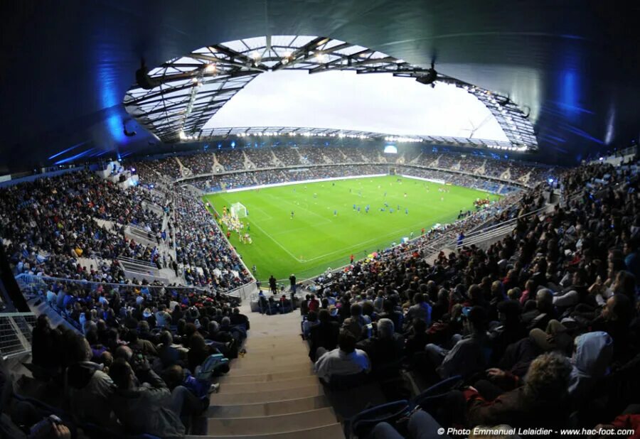 Стадион фк гавр франция. Stade oceane stadium. Стадион манчестер сити. Стадион фк гавр. Стадион фк гавр франция.