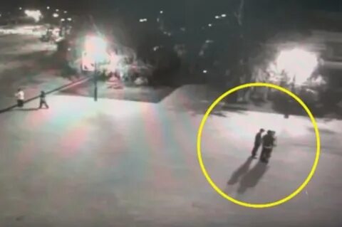 Мужик в абакане напал на прохожих