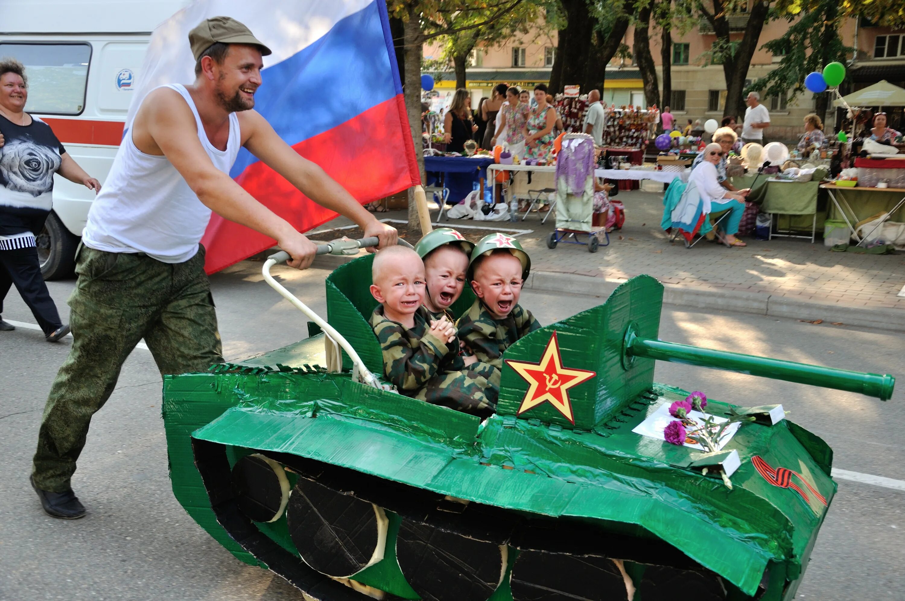 Папе повезло