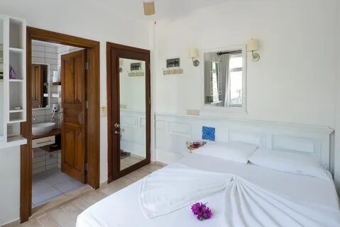 Hideaway hotel