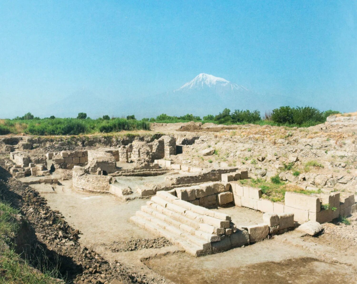 Древний город кодом