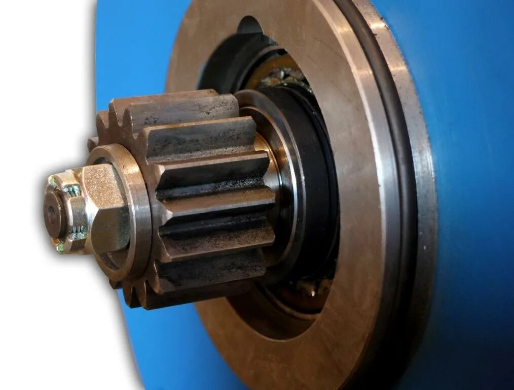 синхронный вал. конструкция синхронного генератора. статор гидрогенератора 220 кв. синхронный вал. синхронный двигатель на постоянных магнитах сдпм.