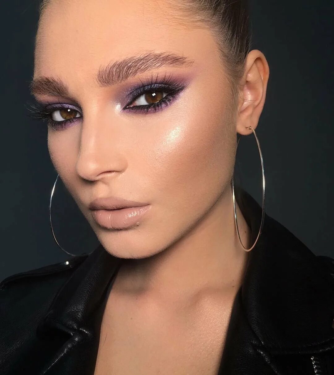 Смоки айс макияж. Мэй кап. Рокерский смоки макияж. Николь смоки. Смоки стиль.