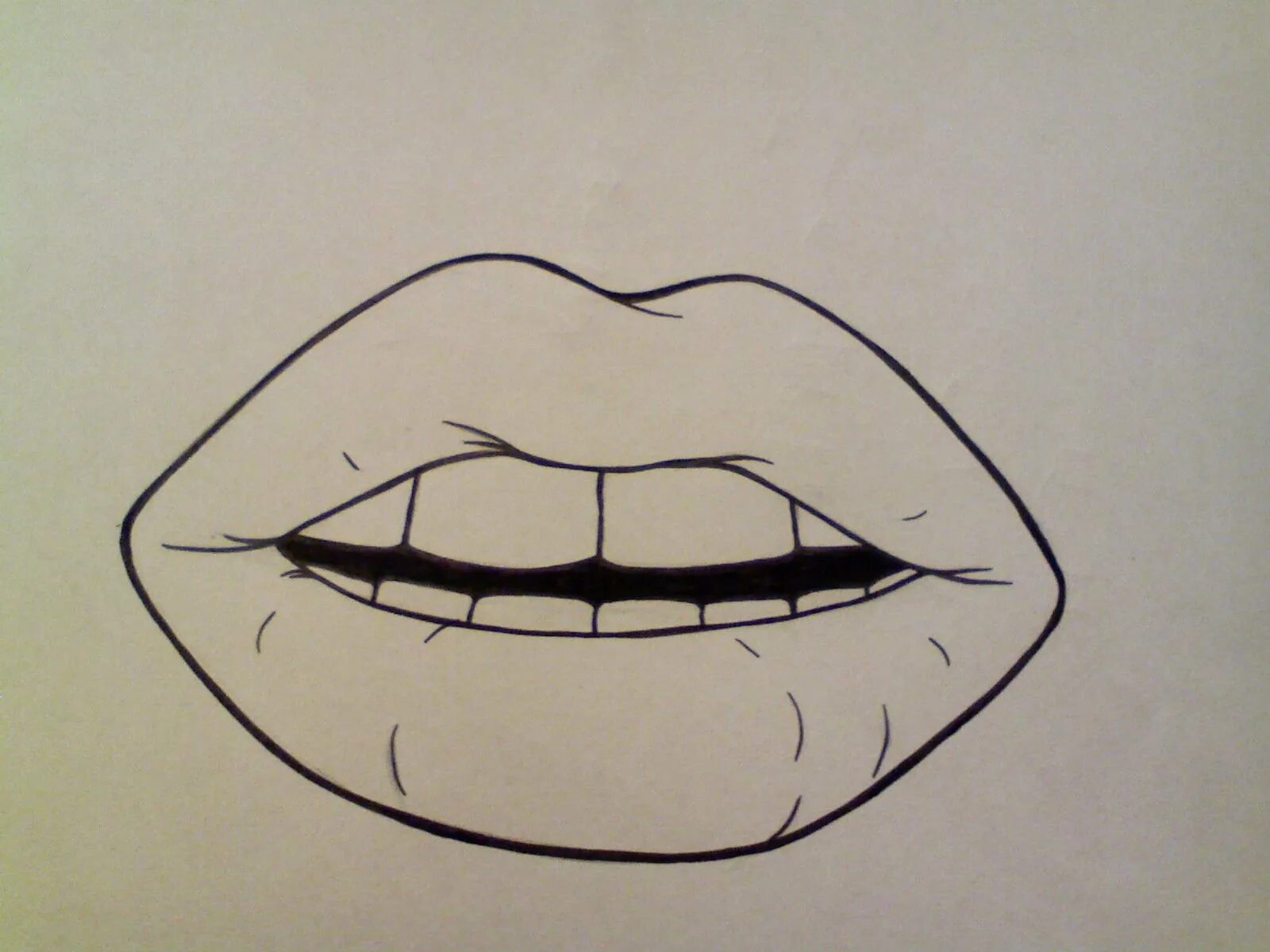 Нарисовать губы. Карандаш для губ. Лёгкие рисунки. Губы для срисовки карандашом. Губы карандашом легко