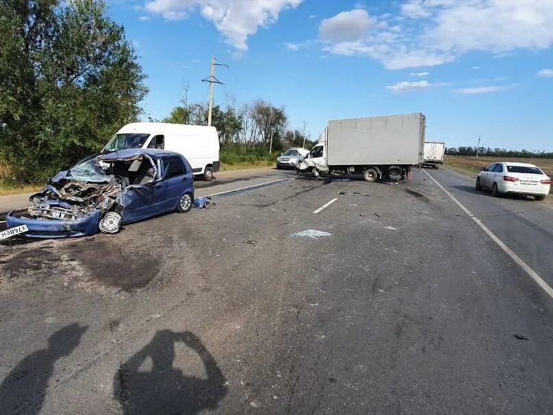 Сводка дтп ростовская область. Дтп м4 дон аксайский район. трасса м4. происшествие на трассе м4 под ростовом на дону.