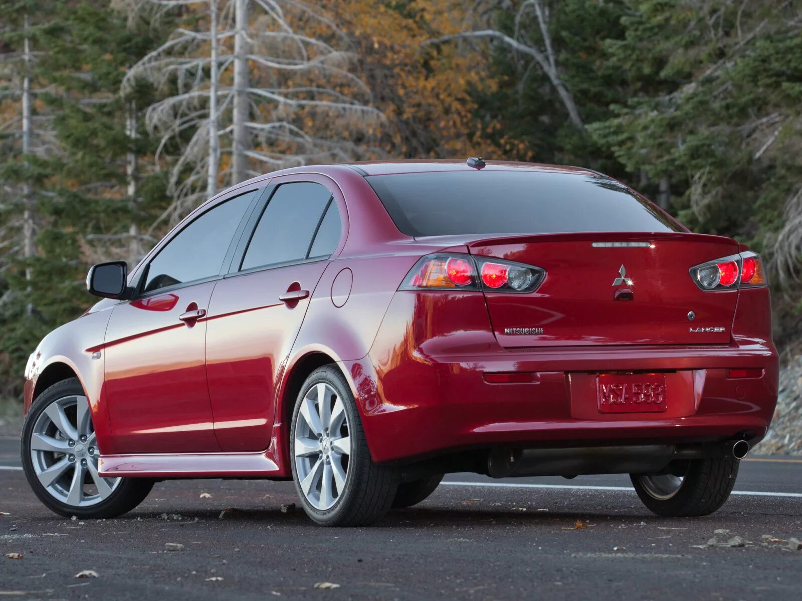 Mitsubishi седан. Mitsubishi Lancer 10. Мицубиси ланцер 10. Митсубиси ланцер 10 седан. Митсубиши Лансер 10 седан.