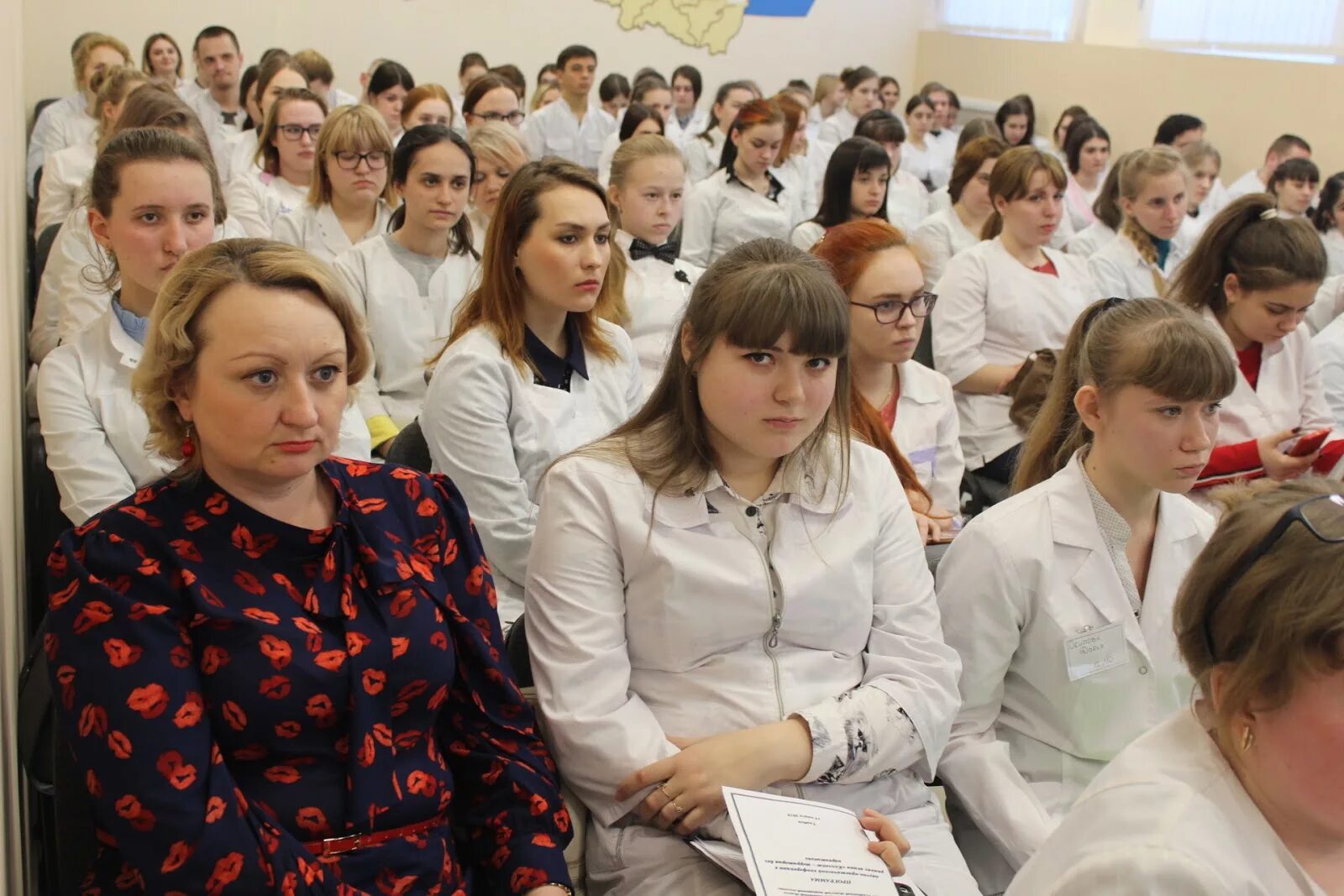 Сайт орловской базового медицинского колледжа. Колледж Тамбов медицинский колледж. Тамбовский областной медицинский колледж район. Ошуев Тамбовский мед колледж. Орловский базовый медицинский колледж орёл.