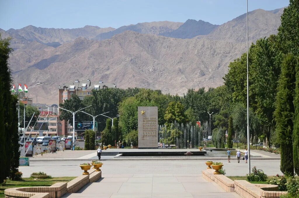 худжанд достопримечательности. стелла худжанд. худжанд парк худжанд парк. худжанд область. город худжанд таджикистан.