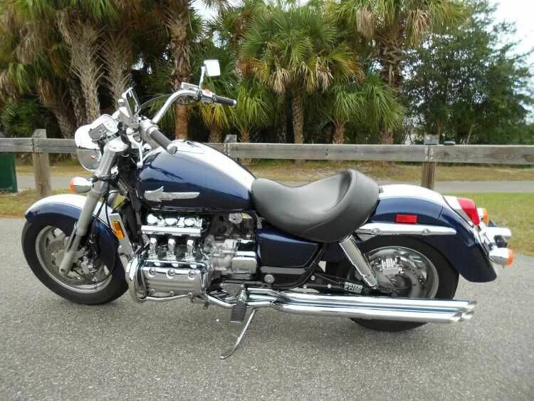 Валькирия 2001. Honda valkyrie 2001. хонда валькирия 2001. хонда валькирия интерстейт. хонда валькирия 1500.