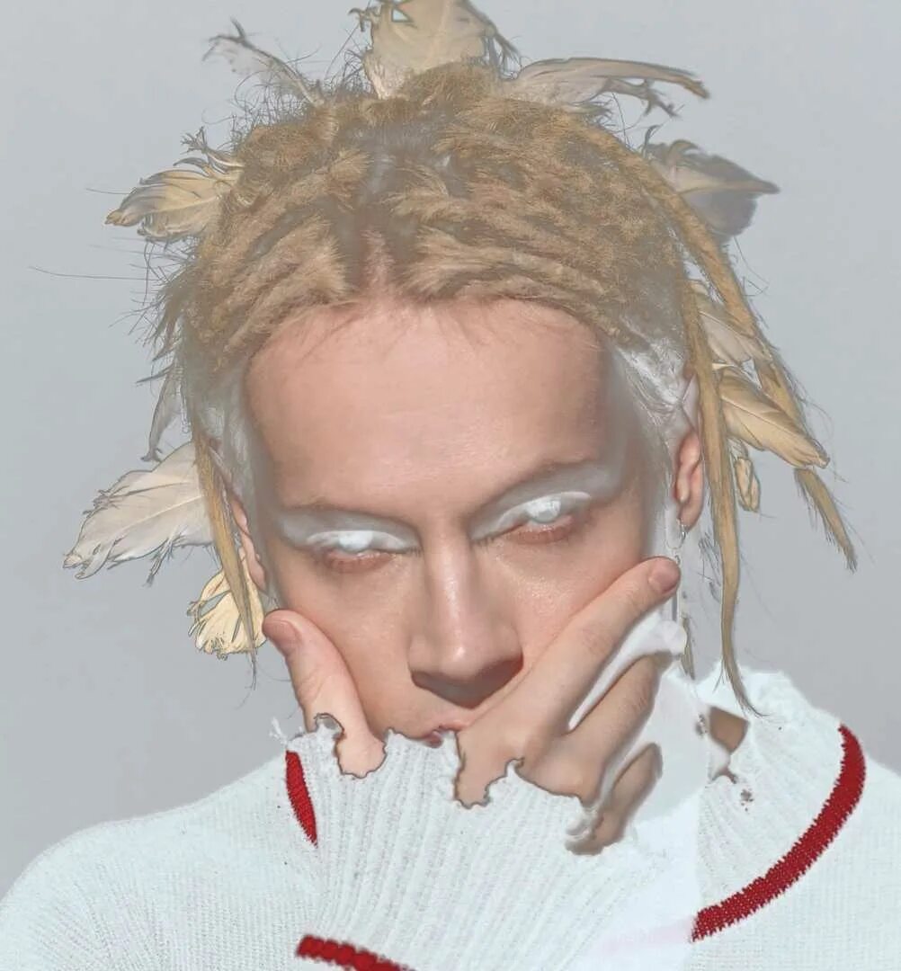 Шаман фио настоящее. Шаман фио настоящее. Shaman (певец). Shaman (певец). Айчурек шаманка.