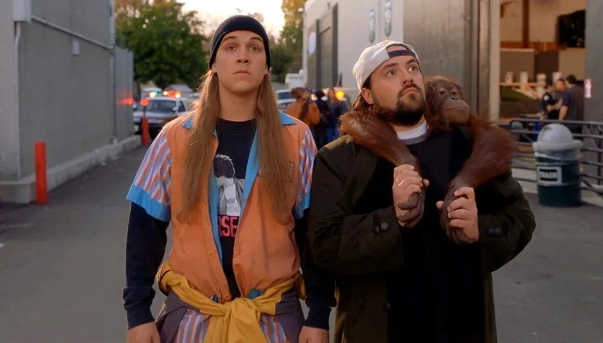 про двух придурков. два тупых придурка фильм 2005. джейсон мьюз джей и молчаливый боб. джей и молчаливый боб 2019. комедия про 4 придурков.